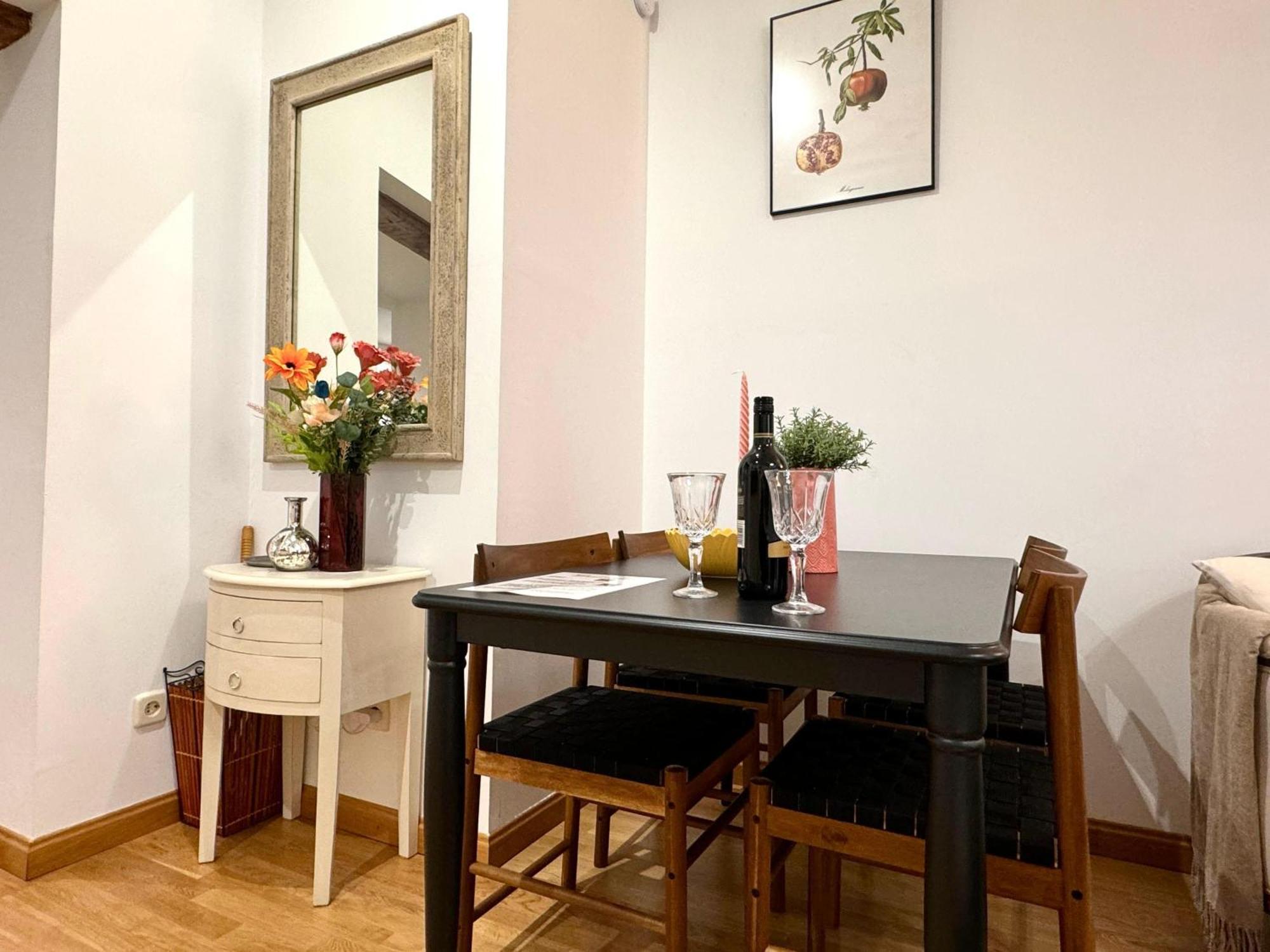 Suite Imperial II * Historic Center * Early Check-In โตเลโด ภายนอก รูปภาพ